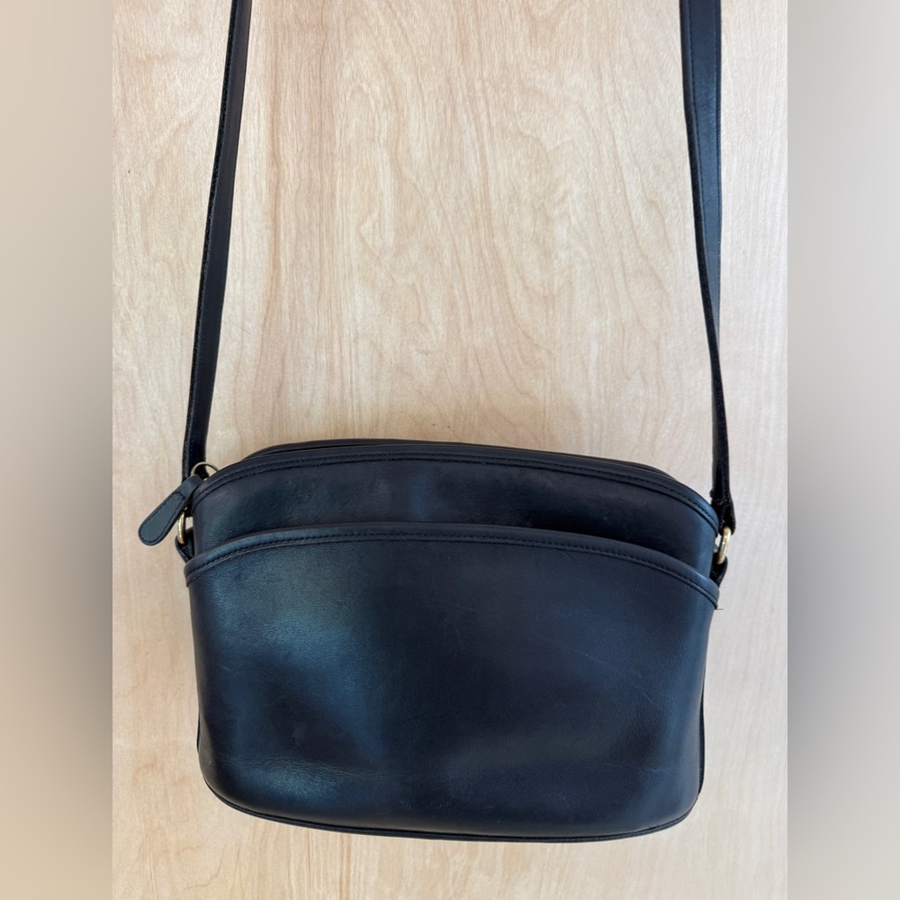 Coach Vintage Classic Anderson Bag in Black Leather - Picture 3 of 11